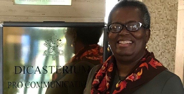 2018.10.09 Leslye Colvin - Africana-americana, cattolica dell'Alabama, membro della Rete "Catholic Women Speak" , alla Radio Vaticana