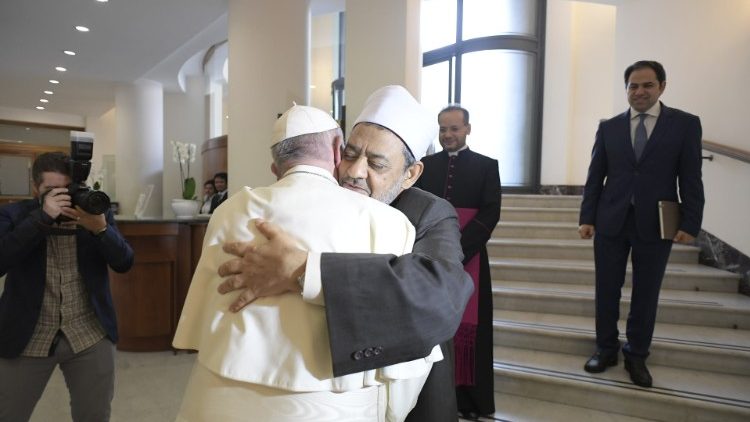 Pope Francis receiving the Grand Imam of Al-Azhar in the Vatican on October 16, 2018. 