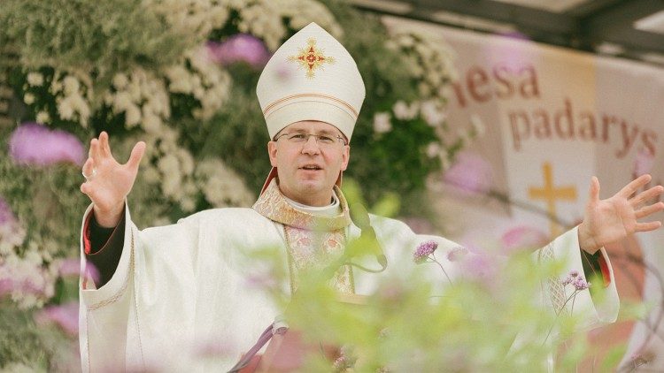 Arkivyskupas Kęstutis Kėvalas