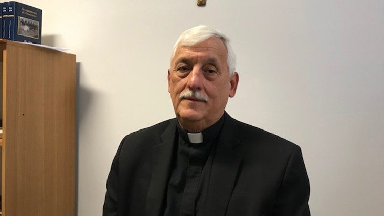 2018.10.17  sínodo padres sinodales, padre Arturo Sosa provincial jesuita