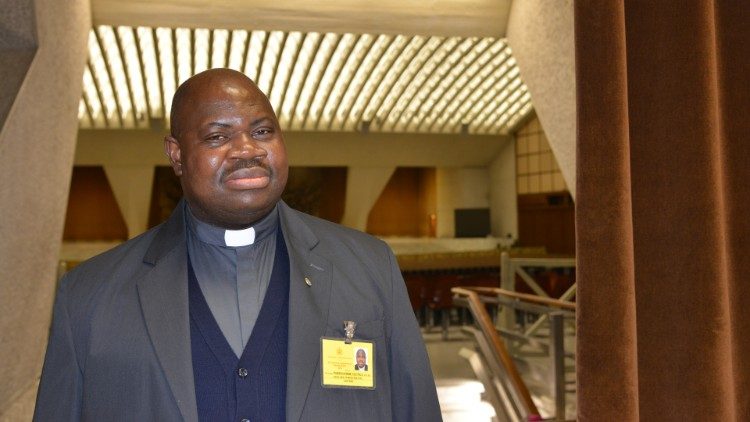 P. Toussaint Tshingombe, Conceptioniste, Expert au Synode2018/RDC