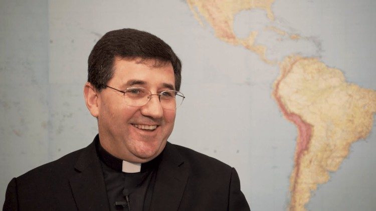 Padre Leonir Chiarello é o novo superior geral dos scalabrinianos