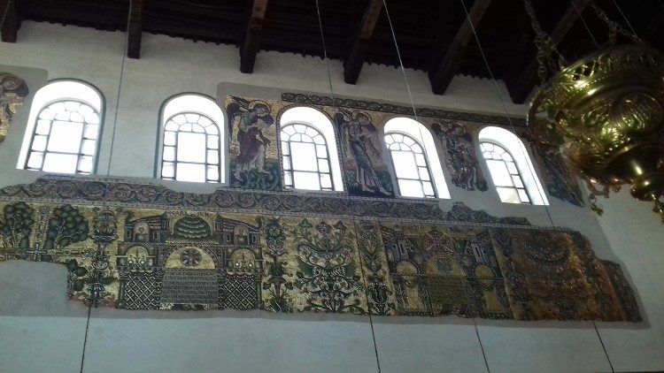 Mosaici delle fiancate della basilica della Natività