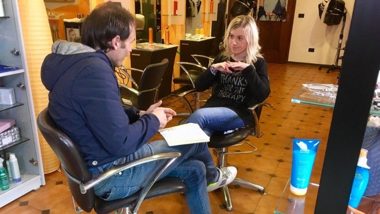 Don Marco Pozza intervista Luisa Velluti