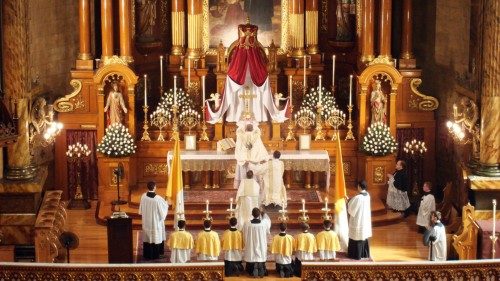 Папа: литургия не может быть полем для самодеятельности