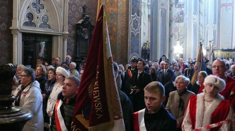 Lwów dziękuje Bogu za 100-lecie niepodległości Polski 