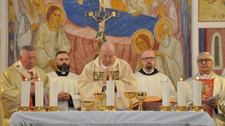 Austrijski vojni biskup Werner Freistetter slavi misu u Beogradu
