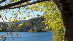 20171003_SPC_KP_Bled_autunno, creato, natura, chiesa, lago, colori.JPG