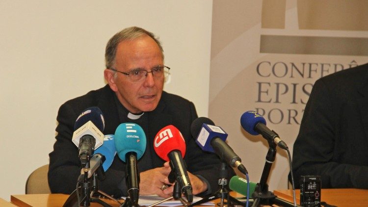 Cardeal Manuel Clemente, presidente da Conferência Episcopal Portuguesa, na coletiva de imprensa