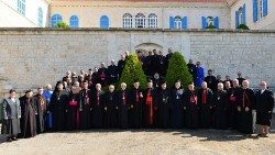 Patriarchi e Vescovi in Libano.JPG