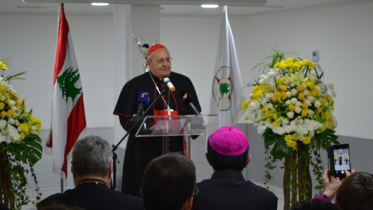 Prefeito da Congregação para as Igrejas Orientais, cardeal Sandri. Na foto, o purpurado em visita ao Líbano