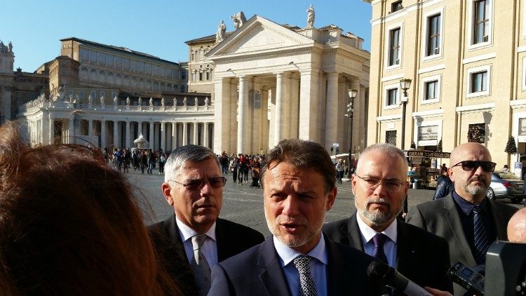 Predsjednik hrvatskog Sabora Gordan Jandroković nakon posjeta u Vatikanu