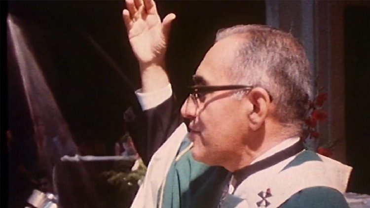 Mención de honor a una película sobre San Oscar Romero