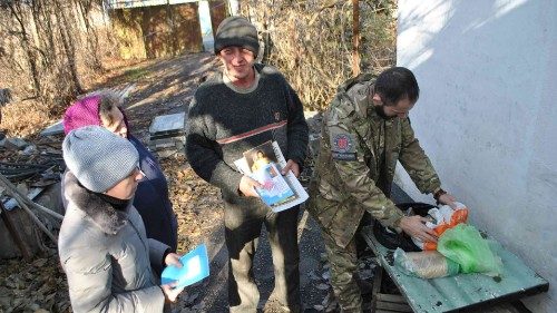 Sfama il povero, l'iniziativa della Chiesa ucraina per i bisognosi