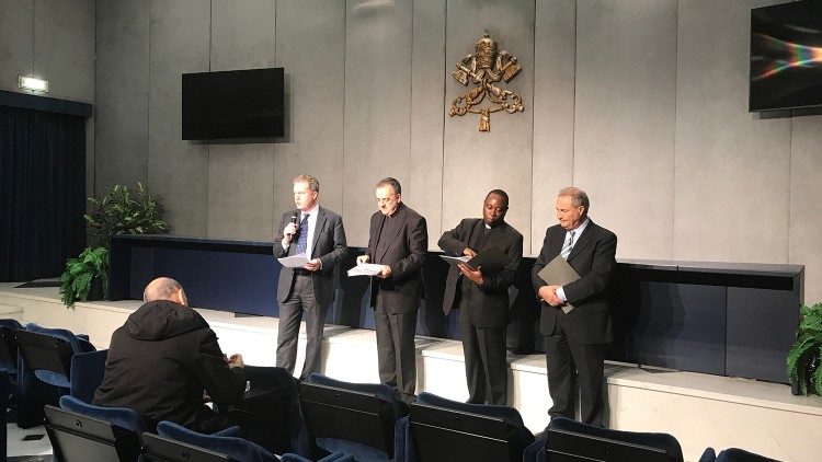 Apresentação da Conferência no Vaticano sobre drogas e vícios
