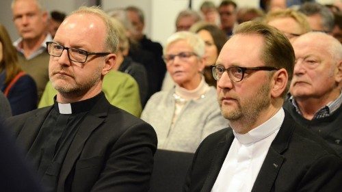 Bistum Münster will Missbrauchsfälle transparent aufarbeiten