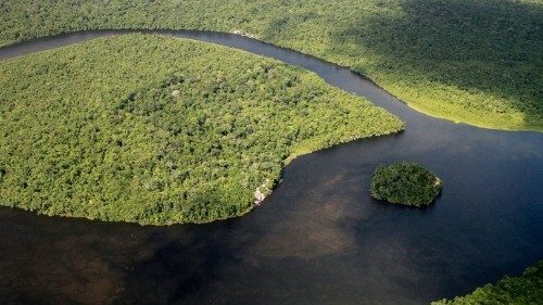 Mons. Nereudo: povo da Amazônia procura fazer a experiência de Deus