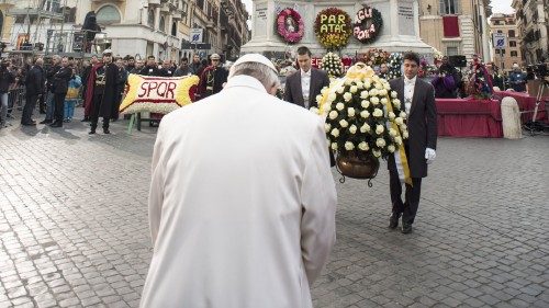 I Papi a Piazza di Spagna: un omaggio senza tempo all’Immacolata