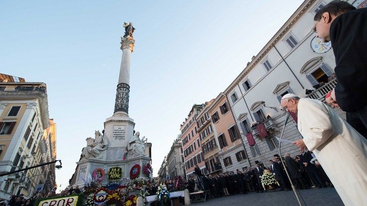 Papa Francesco a Piazza Mignanelli l'8 dicembre 2014