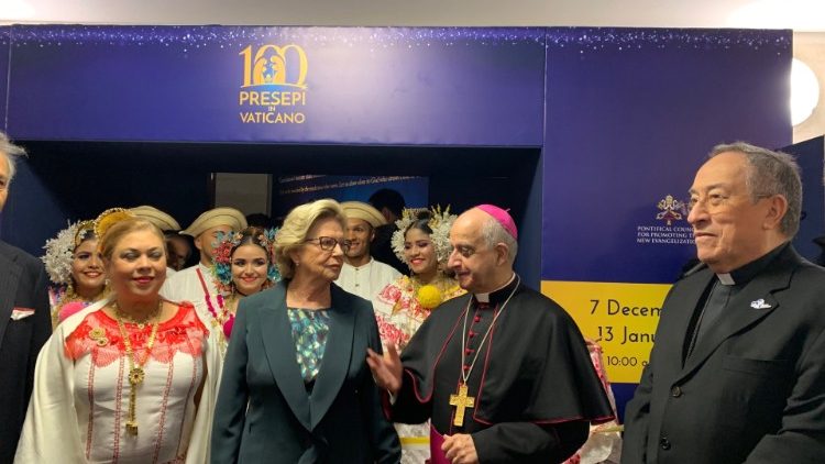 Inaugurace výstavy "100 betlémů" ve Vatikánu