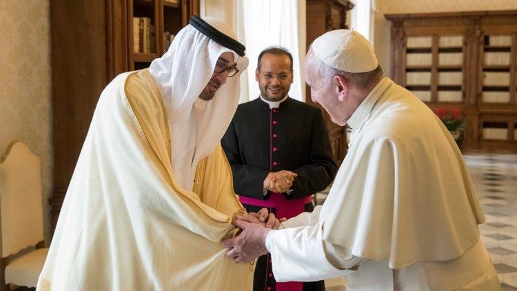 Среща във Ватикана между папа Франциск и шейх Мохамед бин Зайед Ал Нахаян, 6 декември 2016
