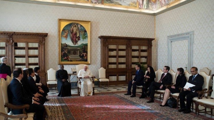 Pope with the International Commission against death penalty