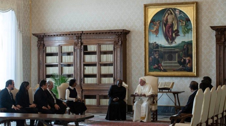 Папа Франциск на встрече с делегатами Международной комиссии против смертной казни