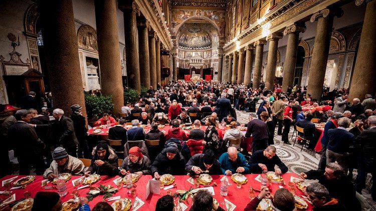 Різдвяний обід в базиліці Санта-Марія-ін-Трастевере