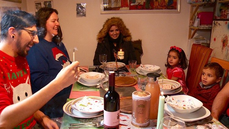 Božićni ručak s izbjeglicama u jednoj hrvatskoj obitelji