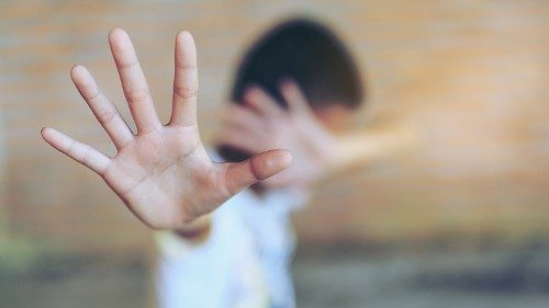 Al via la Giornata Bambini Vittime contro la pedofilia