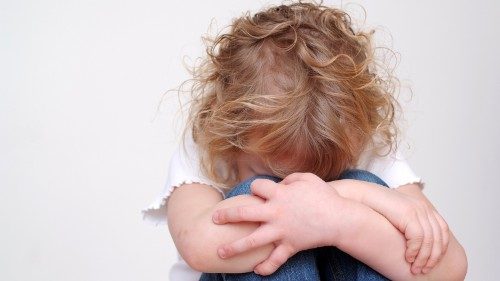 Giornata vittime abusi: i bambini sono bambini e vanno rispettati in quanto tali
