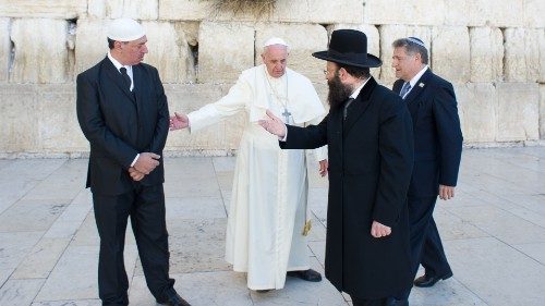Papa: reparar os danos causados pela incompreensão entre judeus e cristãos