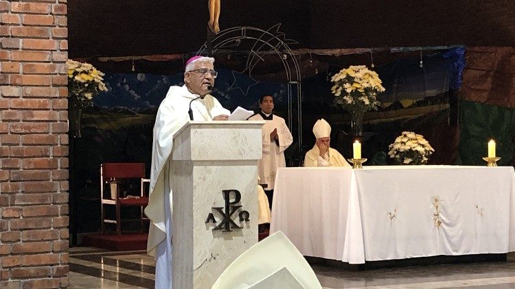 Messa di apertura dei vescovi peruviani presieduta da mons. Miguel Cabrejos