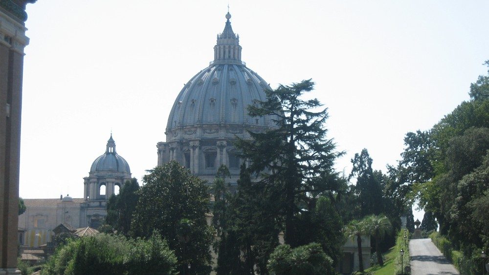 Kupola e Shën Pjetrit në Vatikan