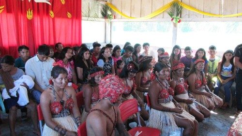 Equipe itinerante da Amazônia: missão que se faz com convivência fraterna