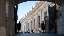 2019.01.21 Vaticano, basilica di san Pietro, Arco delle Campane, Guardia Svizzera (2).JPG