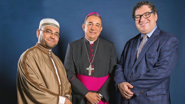 2019.01.26 El Rabino de Panamá Gustavo Kraselnik  y Mons. José Domingo Ulloa arzobispo de Panamá 