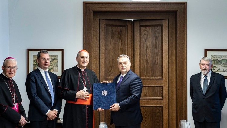 Kardinal Mario Zenari, Papstbotschafter für Syrien, mit Ungarns Ministerpräsident Viktor Orban am 29. 1. 2019 