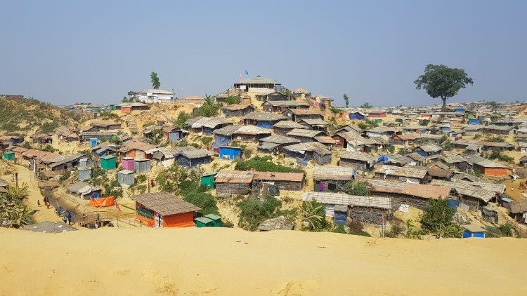 Sant'Egidio-Bangladesh profughi Rohingya6.jpg