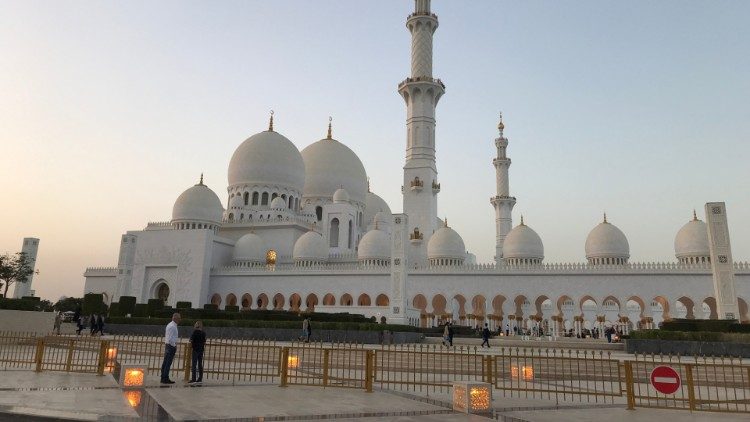 Grande Moschea dello Sceicco Zayed ad Abu Dhabi