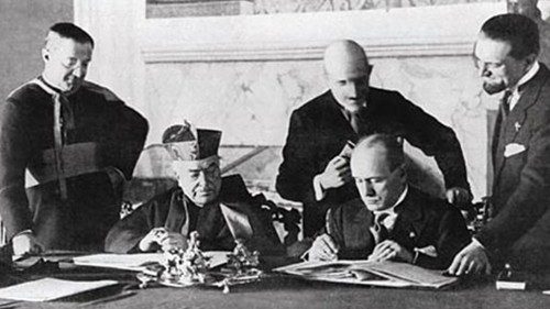 Il y a 93 ans, la signature des Accords du Latran