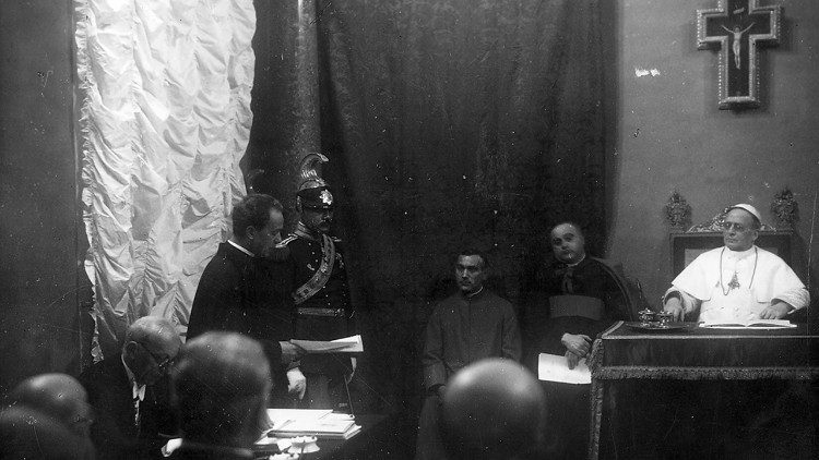 12 febbraio 1931, Pio XI presiede la riunione celebrativa dell'Accademia delle Scienze