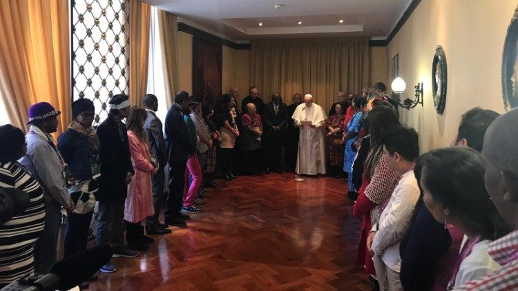 Папа Франциск на встрече с представителями коренных народов 