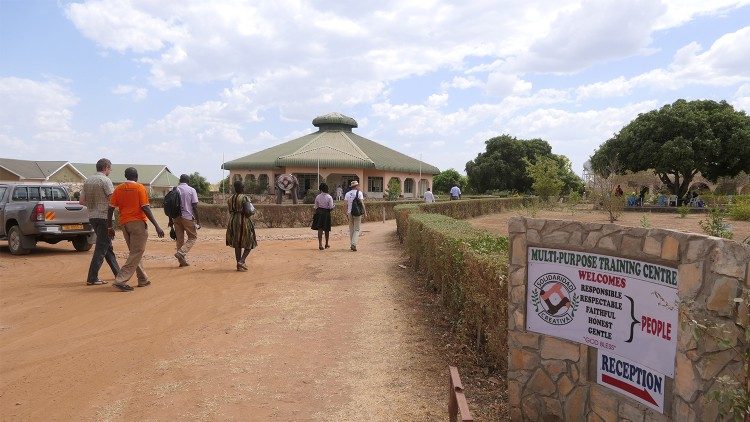 Pater Mugarura wurde bei einem Raubüberfall in Uganda getötet 