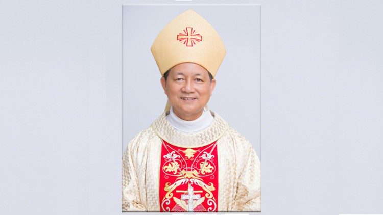  Đức Cha Giuse Trần Văn Toản, GM chính tòa Long Xuyên