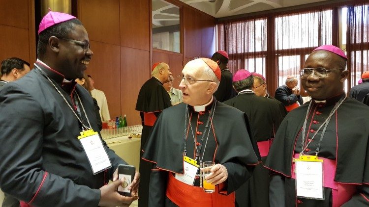 Mgr  Nestor Désiré Nongo Aziagbia, Cardinal Fernando Filoni, Mgr Guilavogui vescovo N'Zérékoré