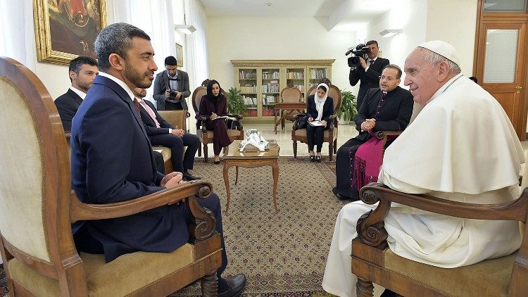 教宗與阿聯酋外長阿卜杜拉