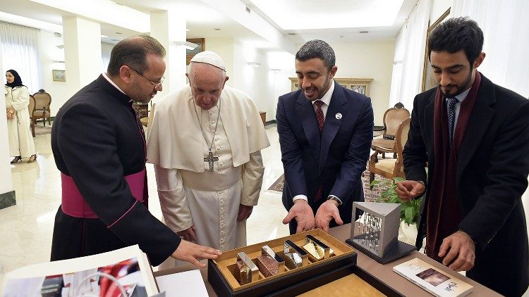 Ferenc pápa és az Egyesült Arab Emírségek delegációja a Szent Márta-házban