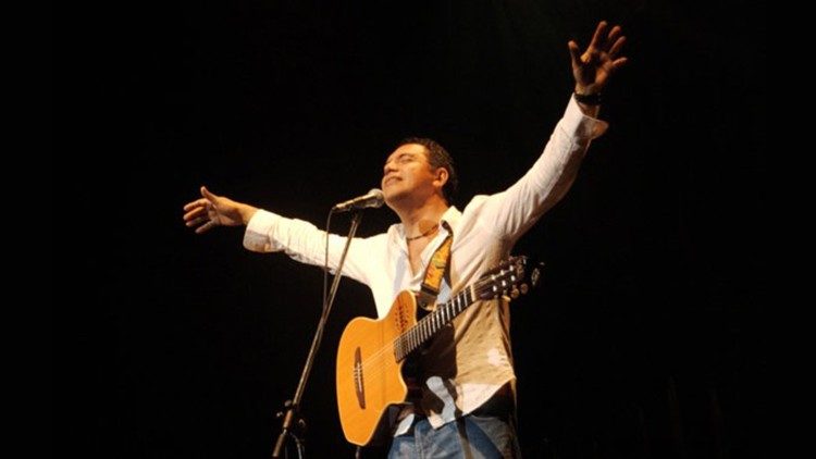 Guillermo Anderson en uno de sus conciertos