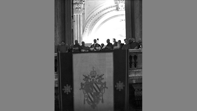 1939 - 2 marzo: elezione di Pio XII